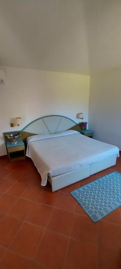 Hotel Pinocchio Arzachena Exterior foto